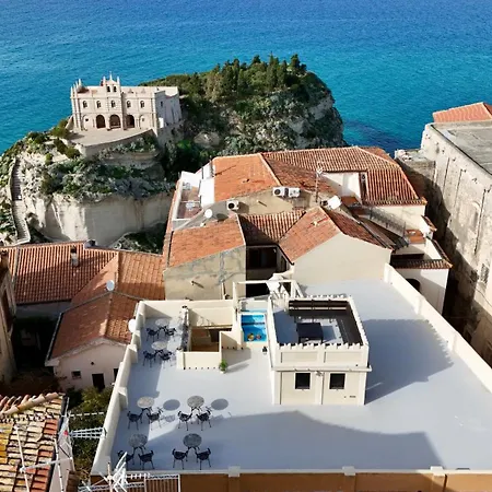 Napoleon 4* Tropea