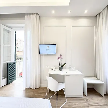 Napoleon Guest house 4*